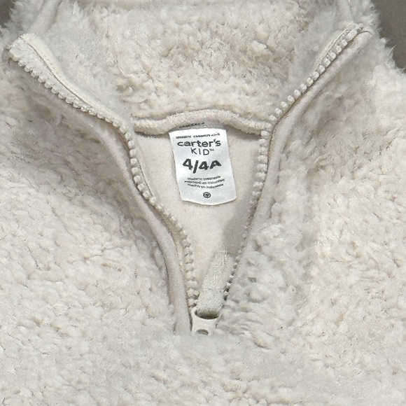 Carter’s Kid Fluffy Pullover Sweater- size 4 - Picture 4 of 5